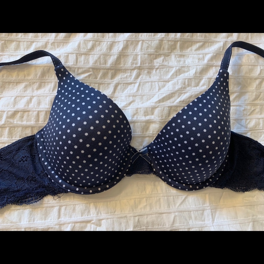 Maidenform Navy & White Polkadot Bra